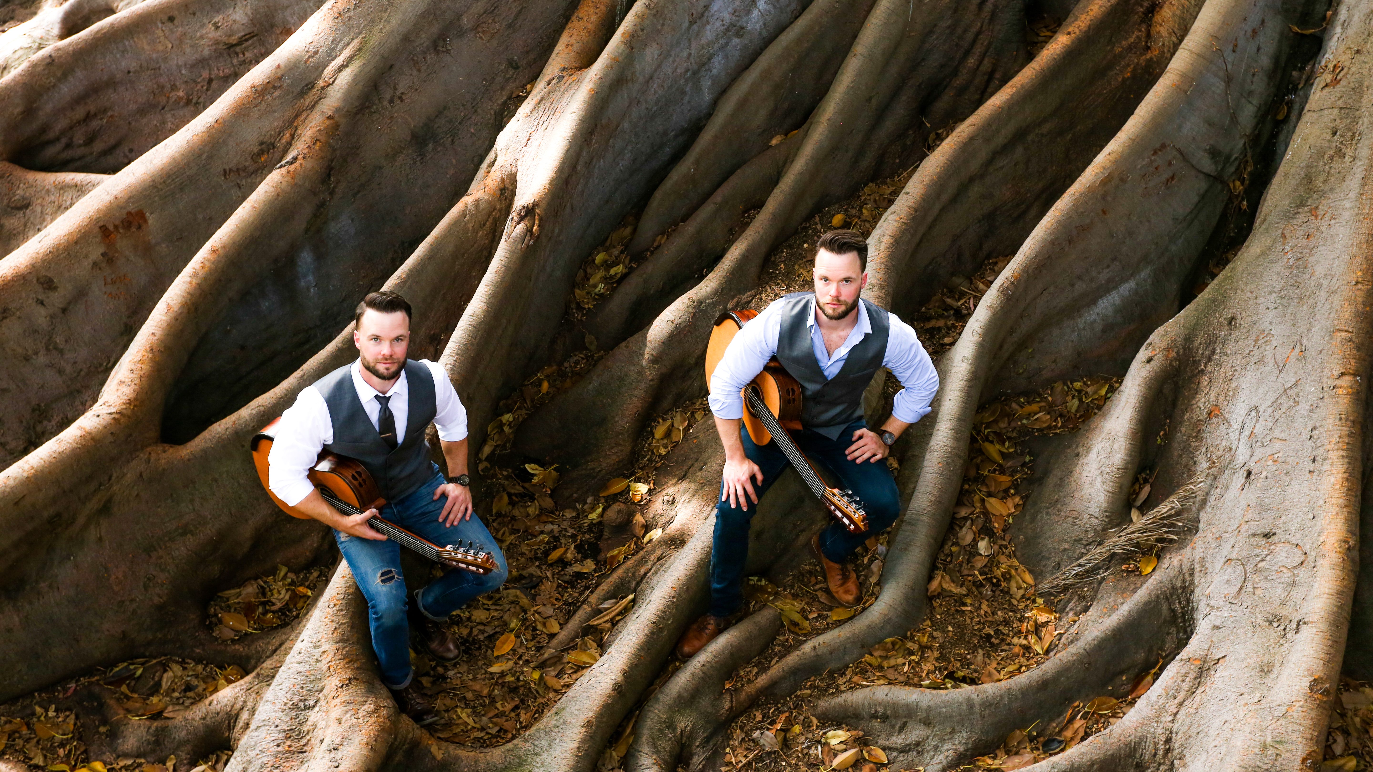 THE BASSETT BROS. GUITAR DUO